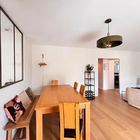 Maison Avec Jardin Clos Et Veranda - Fr-1-197-643